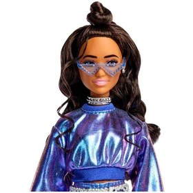 Resim Barbie Deluxe Style Stil İkonu Bebek Metalik Mavi Üst Ve Etekli Jfp42 