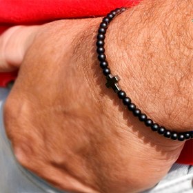 Resim Erkekler için Şık El Yapımı Siyah Boncuklu Kaplan Gözü Howlit Taşlı Haç Bilezik - Günlük Kullanım, Partiler ve Hediyeler İçin Dini Sembol Aksesuarı, 4mm | Zarif Tarz | El İşi Takı 