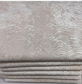 Resim Çekyat Koltuk Örtüsü Kaymaz Tabanlı Süngerli Kadife Kumaş Krem Rengi Gofraj Baskı Krem 