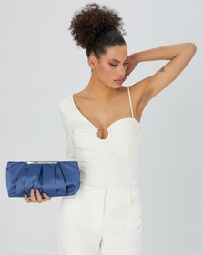 Resim SHUBBAGS İndigo Zincir Askılı Pileli Saten Kadın Clutch 