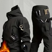 Resim Erkekler İçin Kışlık Outdoor Set, Çok Cepli Kapüşonlu Kazak ve Termal Pantolon, Rüzgara Dayanıklı, Aşınmaya ve Yırtılmaya Karşı Dirençli, Outdoor Antrenman, Kamp, Kayak, Yürüyüş İçin Uygun. Aksesuarlar Dahil Değildir 