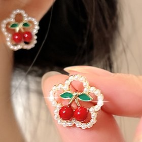 Resim Kadınlar için 1 Çift Şık Kiraz Çiçeği Çivi Küpeleri - Vintage & Minimalist Tarz, Kırmızı Kiraz Merkezi, Alaşım & Bakır, Günlük Kullanım veya Partiler için İdeal 