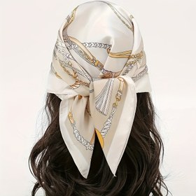 Resim Elegant Bohemian Chic Beige Square Scarf ile Altın Zincir Baskısı - Çok Yönlü Boyun Bağlama, Saç Aksesuarı ve Rahat Kıyafet, Saç için Moda Eşarp 