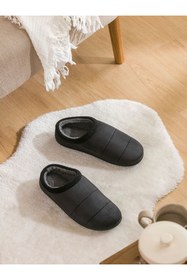 Resim LC Waikiki Siyah İçi Tüylü Erkek Ev Terliği 