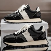 Resim Erkekler için Şık Siyah ve Beyaz Düşük Tabanlı Yürüyüş Sneaker'ları - Kauçuk Tabanlı, Rahat ve Günlük Sneaker'lar, Dış Mekan Aktiviteleri, Yürüyüş Ayakkabıları | Şık Sneaker'lar | Dayanıklı Ayakkabılar 