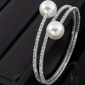Resim Barok Taşlı Sahte İnci Çok Katlı Bilezik, Çok Sıralı Sahte İnci Taşlı Dekor El Takı Kolu Bileziği 