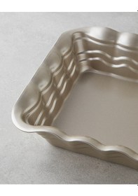 Resim English Home Patisserie Prince Karbon Çelik Kare Fırın Kabı 25x25 Cm Şampanya Şampanya 