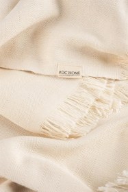 Resim Alinda Pamuklu Maxi Boy Kolları Kapatan Kaymaz Terletmez Koltuk Örtüsü 170x300 - Naturel Krem Natural Krem 