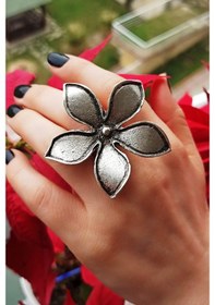 Resim Antik Gümüş Kaplama Çiçek Şekilli El Yapımı Ayarlanabilir Kadın Y - 536574834 Çok Renkli 