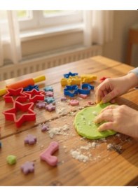 Resim Heroes Oyun Hamuru Şekilli Kalıplar Seti - 9 Lu + Mini Merdane 