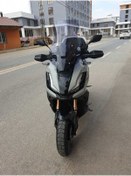 Resim Motocam Honda Adv 350 Siperlik Ön Cam 2023 2024 Model 60cm Açıkfüme Renkli 4mm Orta Boylu Cam 
