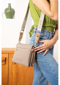 Resim Just Polo Just & Polo Kadın Çok Bölmeli Omuz Çantası Fermuarlı Ön Cepli Ve Logolu Geniş Askılı Crossbody 6036 Vizon 