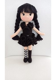 Resim Wednesday Amigurumi Örgü Oyuncak 