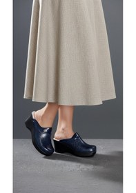 Resim Lacivert Delikli Dolgu Topuklu Kadın Sabo Ortopedik Hemşire Doktor Aşçı Günlük Terlik Lacivert 