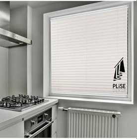 Resim Beyaz Plise Perde (Yapıştırmalı) (45G x 100Y cm) 