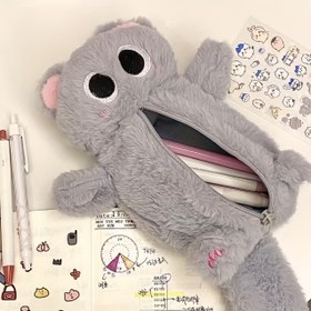 Resim Büyük Kapasiteli Gri Kedi Peluş Kalem Kutusu - Yumuşak Kalın Polyester Fermuarlı Kalem Torbası, Sevimli Karikatür Tasarımı ile Okul ve Ofis Malzemeleri Depolama için İdeal, Kedi Kalem Çantası, Masa Aksesuarları | Canlı Kedi Tasarımı | Dayanıklı Fermuar Kapatma, Kedi Aksesuarı 