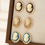 Resim 1 Çift Vintage Boho Tarzı Çinko Alaşım Küpeler Demir Gömleklerle, Elegant Saray İlhamlı Kabartma Tasarım, Günlük ve Parti Giyim için Çok Yönlü 