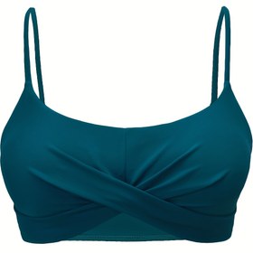 Resim Bir Twist Göğüs Tasarımı ile Dar Askılı ve Çok Yönlü Göğüs Cebi olan Düz Renk Bikini Üstü. 