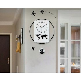 Resim Modern Dünya Haritalı Sarkaçlı Duvar Saati Çok Renkli 