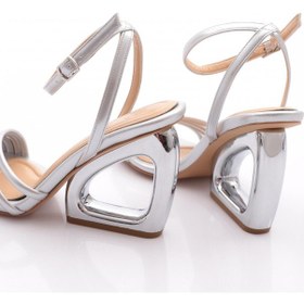 Resim Dgn 2437 Kadin Bilekten Bağlamali Topuklu Abiye Ayakkabi GÜMÜŞ 