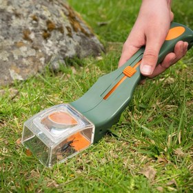Resim 1 Adet El Tipi Böcek Gözlemci ve Yakalayıcı - Şeffaf Görüntüleme Pencereli, Ergonomik Tutuşlu Dayanıklı Plastik Böcek Yakalama Aracı, Bahçe Keşfi, Doğa Çalışması İçin - Elektriksiz, Kompakt Tasarım, Kolay Temizlenebilir, Bahçe Aksesuarı, Açık Hava Kaşifi 