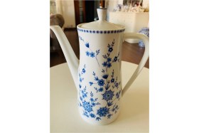 Resim Feyza Design Mavi Çiçek Desenli Antika Porselen Kahve Demleme Potu 