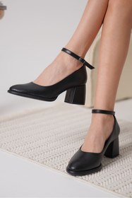 Resim TRENDELLA Josephine Kadın Mat Siyah Topuklu Ayakkabı 