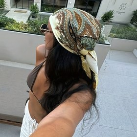 Resim 1 Adet Bohemian Paisley Desenli 70.0cm Kare Eşarp - Bej & Mavi-Yeşil Çok Amaçlı Kadın Bandanası, Saç Bandı, Kemer, Çanta Dekoru | Makinede Yıkanabilir Güneş ve Rüzgar Koruma Outdoor Moda Aksesuarı, Şık Bandana, Hafif Kumaş, Seyahat Aksesuarı, Baskılı Tasarım, Nefes Alabilen Malzeme, Saç Bandı Stili, Gündelik Giyim 