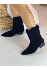 Resim SHOEMARK Opal Siyah Süet Nakışlı Western Kadın Bot 
