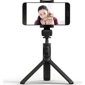 Resim Xiaomi Bluetooth Uzaktan Kumandalı Selfie Çubuğu Tripod Siyah Renkli Alüminyum Tasarım 