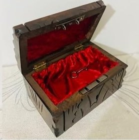 Resim Ceviz Işlemeli Kilitli Kumbara, Ahşap, Kahverengi, 10 cm Çap x 12 cm Yükseklik 