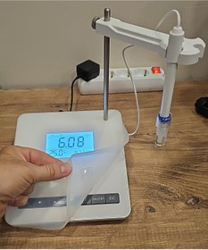 Resim TEKNO İSTANBUL Profesyonel Masa Üstü pH Metre Silikon Su Geçirmez Silikon Kapak Korumalı (Özel Dizayn Hassas Elektr 