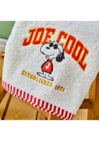 Resim Peanuts By Karaca Home Snoopy Joe Nakışlı 6-8 Yaş Çocuk Bornoz Kırmızı 