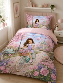 Resim Evmila Karikatüristik Bisikletli Kız Temalı Nevresim Takımı - 200x220 cm Nevresim ( Çift Kişilik Özelleştirilmiş ) + 50x70 cm Yastık Kılıfı 2 Adet 