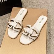 Resim Kadınların Moda Trendi Terlikleri 