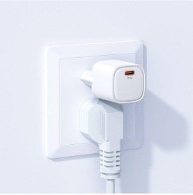 Resim Mcdodo Ch-4020 20w Pd Typec Hızlı Şarj Cihazı -beyaz 
