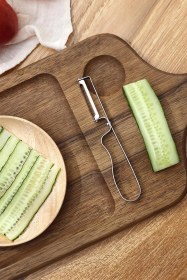 Resim Paslanmaz Çelik Yan Soyacak 16 Cm Renkli Sebze Ve Meyve Soyacağı Çok Renkli 