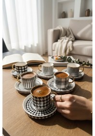 Resim Akayev Gold Detaylı Porselen Siyah Beyaz 6 Kişilik Kahve Fincan Takımı Beyaz 