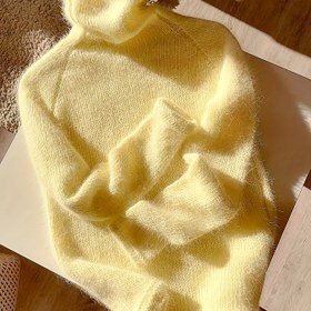 Resim Yüksek Yaka Sarı Peluş Kazak, Basit ve Şık Beyaz Tonlu Nian Nian 