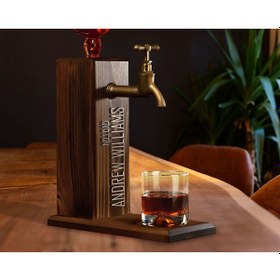 Resim Bk Gift Kişiye Özel Kabartma İsimli Babalar Günü Tasarımlı Musluklu Ceviz Ahşap Şarap Standı, Viski Çeşmesi, Babaya Hediye, İçecek Dispenseri-8 