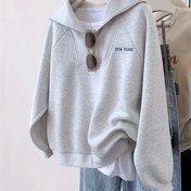 Resim Kadınlar için Rahat Yaka Sweatshirt, "NEW YORK" Baskılı, Kahverengi Bağcıklı Kapüşonlu, Uzun Kollu, Polyester Karışımı, Tüm Mevsimler İçin Konforlu Uygun, Rahat Giyim | Rahat Uygun Kapüşonlu | Polyester Karışımı Kapüşonlu 