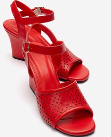 Resim LuviShoes HERVON Kırmızı Cilt Kadın Dolgu Topuklu Ayakkabı 