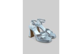 Resim Sovrana Çarpraz Bantlı Kalın Platform Topuklu Ayakkabı Gümüş Metalik 