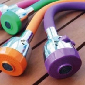 Resim Fantastik Store Renkli Oynar Başlıklı Silikonlu Musluk Başlığı Kubar Su Tasarruflu Musluk Başlığı ( Lisinya ) 