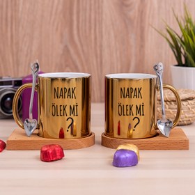 Resim Napak Ölek Mi Esprili Ikili Ahşap Altlıklı Kaşıklı Gold Kupa Bardak 
