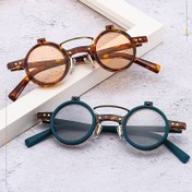Resim Kadınlar ve Erkekler için Benzersiz Dekoratif Stil ile Trendy Vintage Flip Gözlükler. 