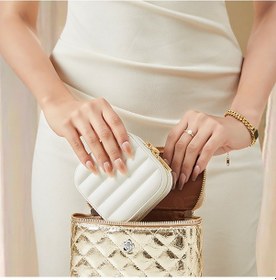 Resim Dikiş Detaylı Fermuarlı, Aynalı, Çok Bölmeli Kompakt Takı Kutusu 