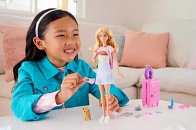 Resim Barbie Seyahatte Bebeği ve Aksesuarları Barbie bebek ve aksesuarları, yavru köpeğiyle seyahat seti HJY18 