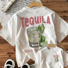 Resim Kadınlar için Grafik Baskılı T-Shirt'ler, Bahar ve Yaz için Rahat Kısa Kollu Yuvarlak Yaka Üstler. 