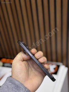 Berk KızılkaraMağaza resmi